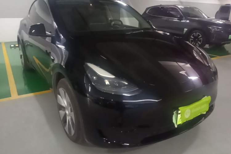 Used Tesla Model Y 2022 Revised Version Rear-Wheel Drive Front Right 45 Deg