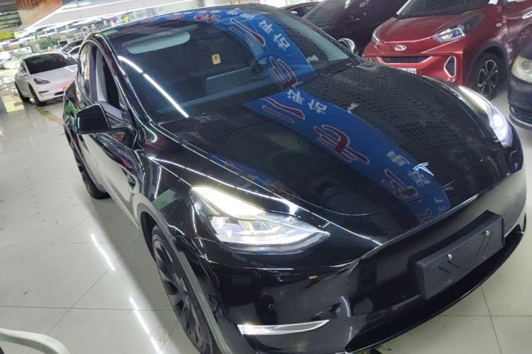 Used Tesla Model Y 2022 Revised Version Long-Range All-Wheel Drive Front Right 45 Deg