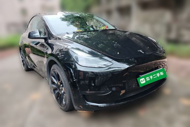 Used Tesla Model Y 2022 Rear-Wheel-Drive Version Front Right 45 Deg