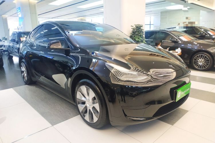 Used Tesla Model Y 2022 Revised Version Rear-Wheel Drive Front Right 45 Deg