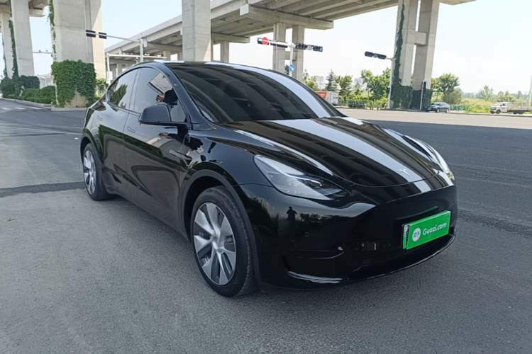 Used Tesla Model Y 2022 Revised Version Rear-Wheel Drive Front Right 45 Deg