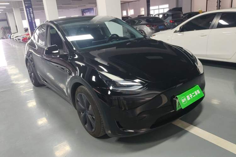 Used Tesla Model Y 2022 Revised Version Rear-Wheel Drive Front Right 45 Deg