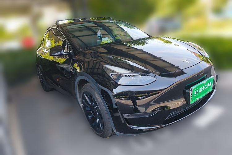 Used Tesla Model Y 2022 Revised Version Long-Range All-Wheel Drive Front Right 45 Deg
