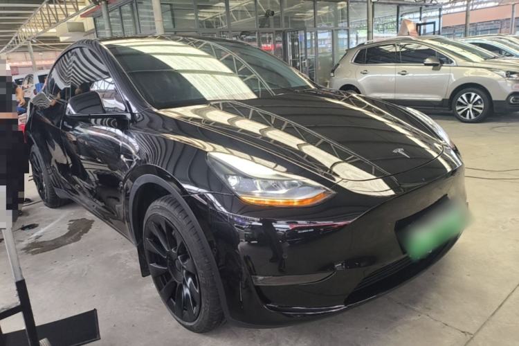 Used Tesla Model Y 2022 Revised Version Long-Range All-Wheel Drive Front Right 45 Deg