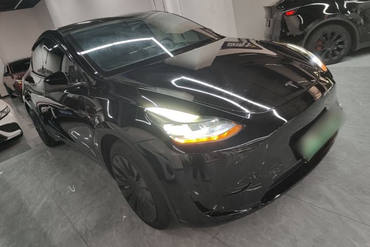 Used Tesla Model Y 2022 Revised Version Rear-Wheel Drive Front Right 45 Deg