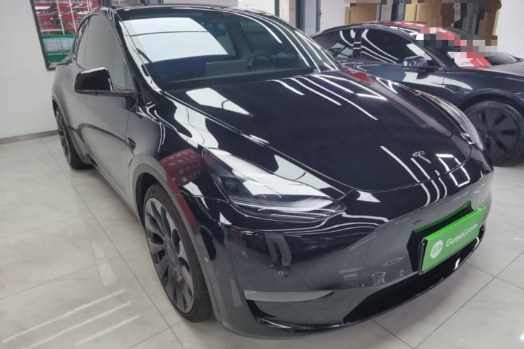 Used Tesla Model Y 2022 Performance High-Performance All-Wheel-Drive Version Front Right 45 Deg