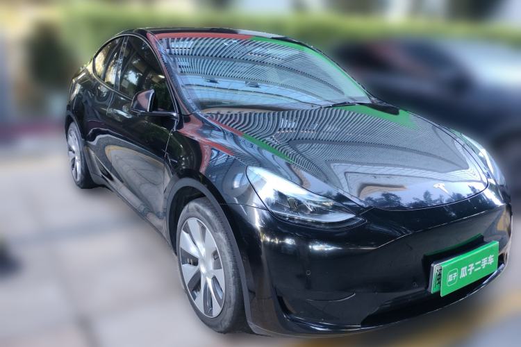 Used Tesla Model Y 2022 Rear-Wheel-Drive Version Front Right 45 Deg
