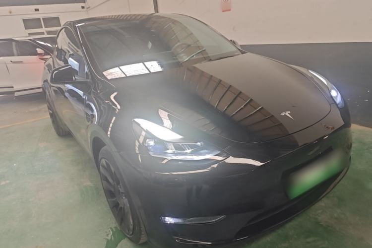Used Tesla Model Y 2022 Revised Version Long-Range All-Wheel Drive Front Right 45 Deg