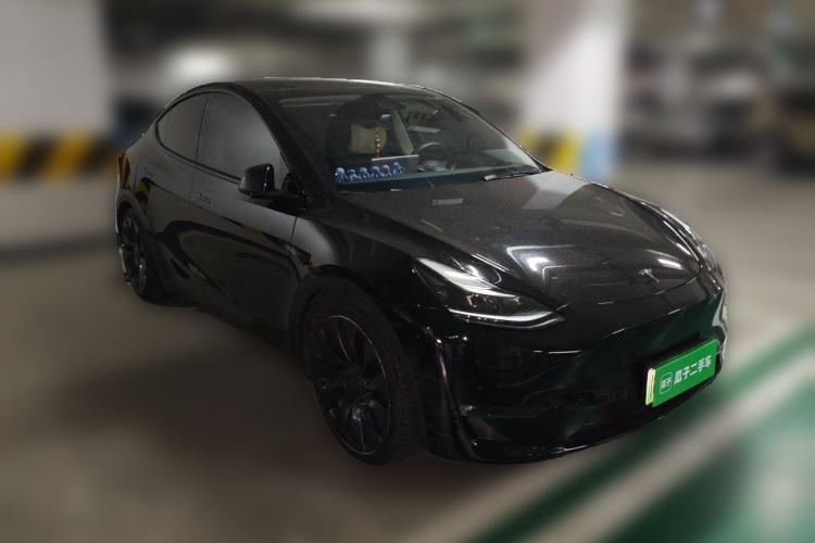 Used Tesla Model Y 2022 Performance High-Performance All-Wheel-Drive Version Front Right 45 Deg