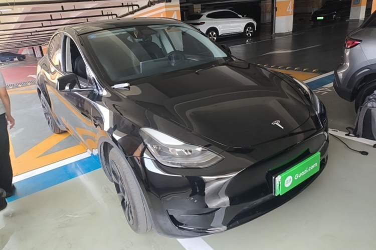 Used Tesla Model Y 2022 Revised Version Rear-Wheel Drive Front Right 45 Deg