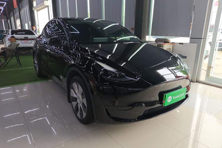 Used Tesla Model Y 2022 Revised Version Rear-Wheel Drive Front Right 45 Deg