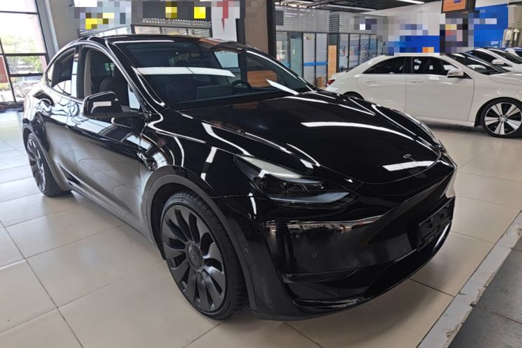 Used Tesla Model Y 2022 Performance High-Performance All-Wheel-Drive Version Front Right 45 Deg