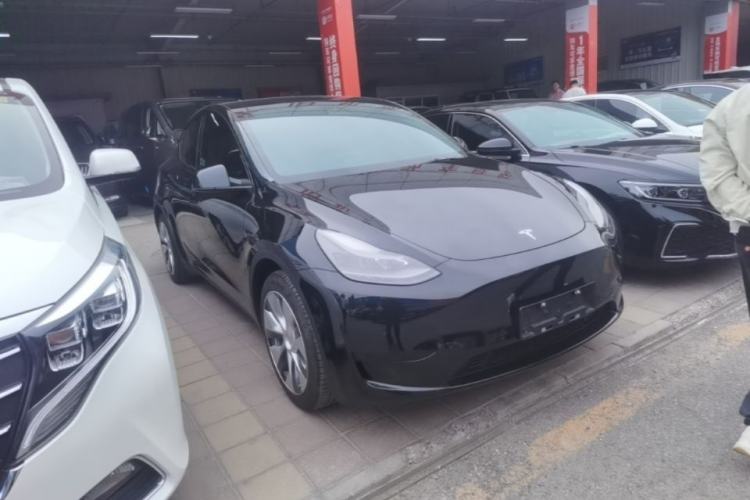 Used Tesla Model Y 2022 Revised Version Rear-Wheel Drive Front Right 45 Deg