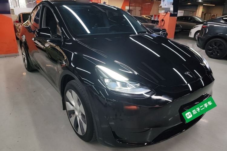 Used Tesla Model Y 2022 Revised Version Rear-Wheel Drive Front Right 45 Deg