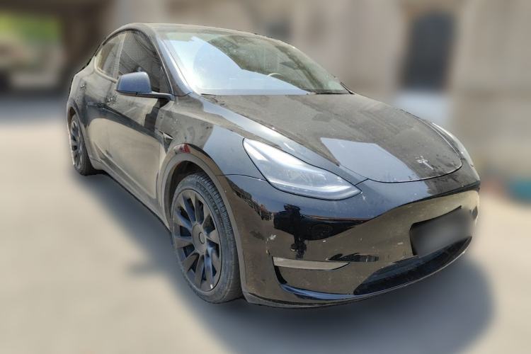 Used Tesla Model Y 2022 Revised Version Long-Range All-Wheel Drive Front Right 45 Deg