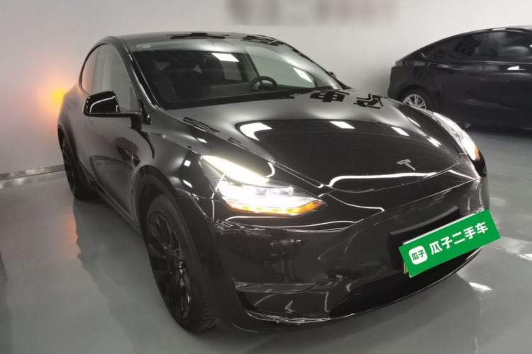 Used Tesla Model Y 2022 Revised Version Long-Range All-Wheel Drive Front Right 45 Deg