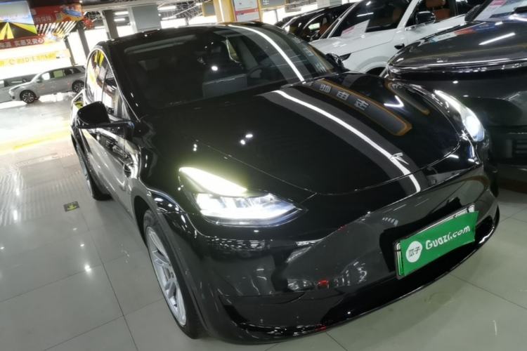 Used Tesla Model Y 2022 Revised Version Rear-Wheel Drive Front Right 45 Deg