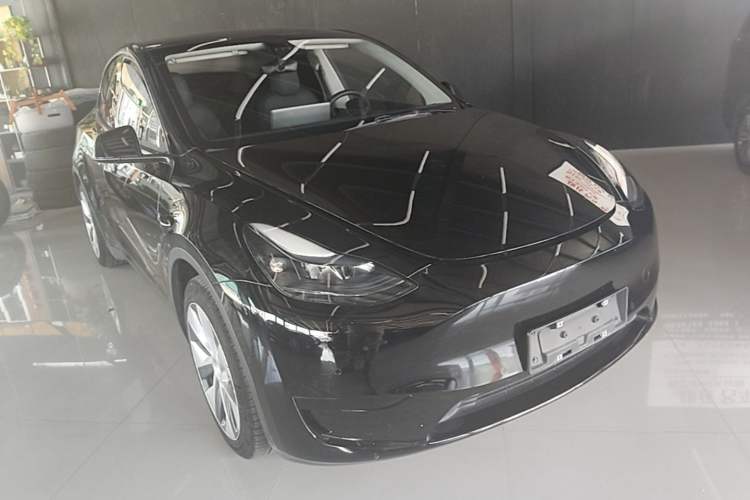 Used Tesla Model Y 2022 Revised Version Rear-Wheel Drive Front Right 45 Deg