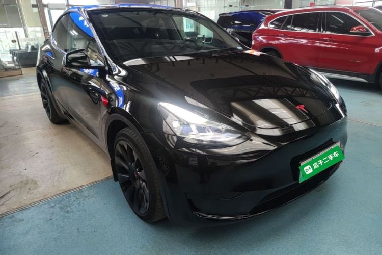 Used Tesla Model Y 2022 Revised Version Rear-Wheel Drive Front Right 45 Deg