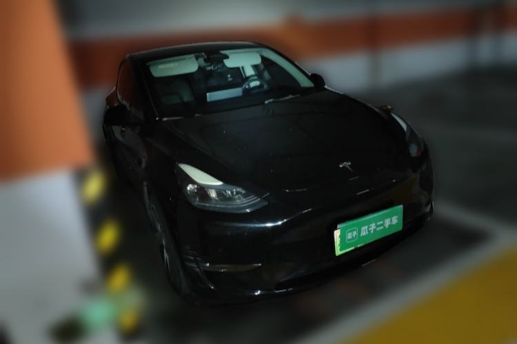 Used Tesla Model Y 2022 Revised Version Long-Range All-Wheel Drive Front Right 45 Deg