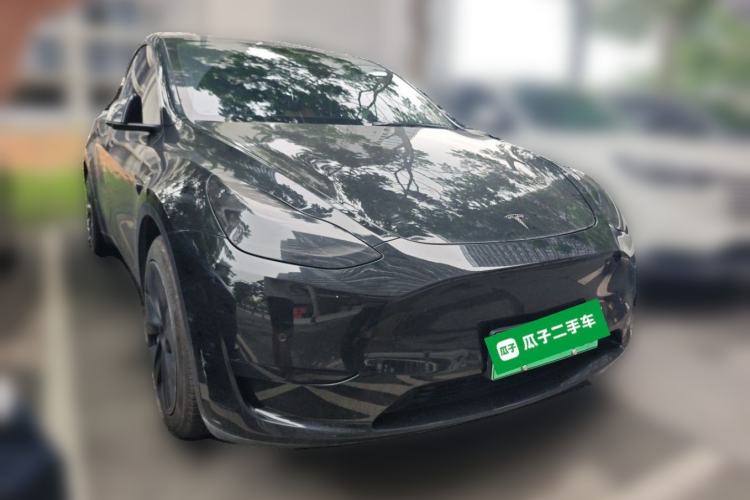 Used Tesla Model Y 2022 Rear-Wheel-Drive Version Front Right 45 Deg