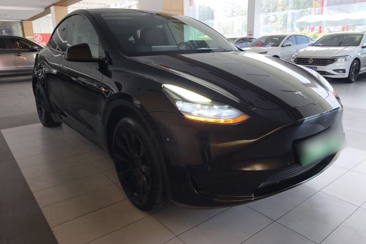 Used Tesla Model Y 2022 Revised Version Rear-Wheel Drive Front Right 45 Deg