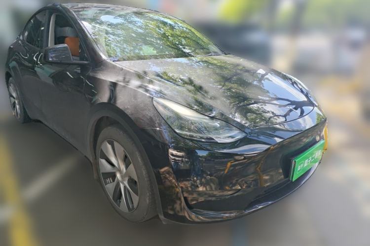 Used Tesla Model Y 2022 Revised Version Rear-Wheel Drive Front Right 45 Deg