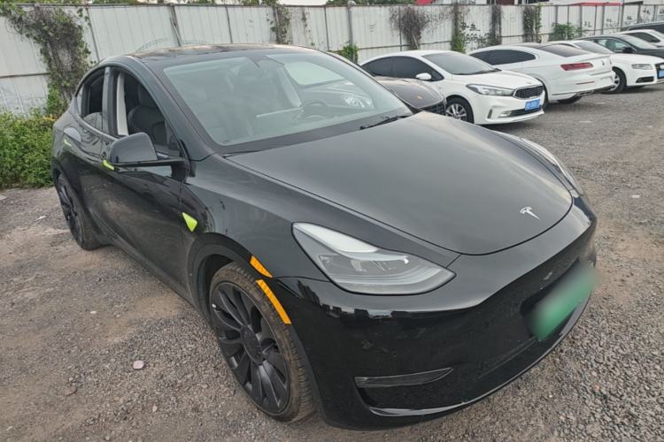 Used Tesla Model Y 2022 Performance High-Performance All-Wheel-Drive Version Front Right 45 Deg