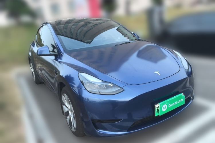Used Tesla Model Y 2022 Rear-Wheel-Drive Version Front Right 45 Deg