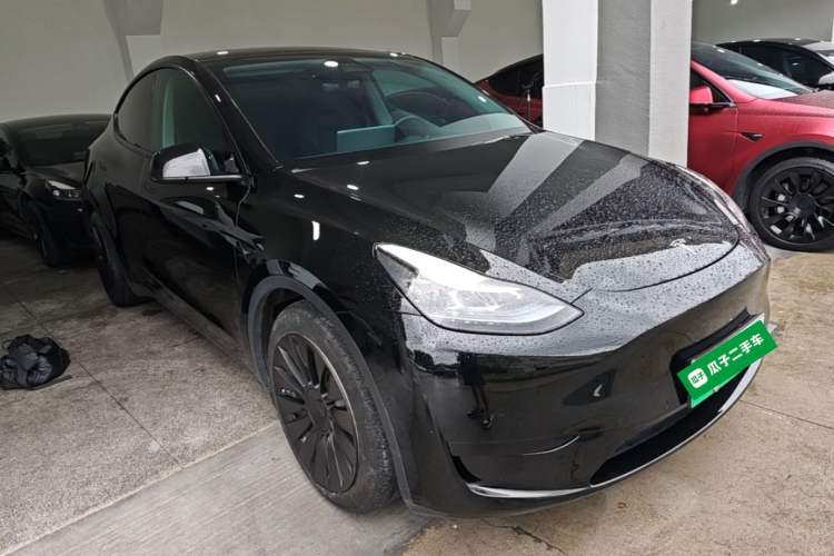 Used Tesla Model Y 2022 Revised Version Rear-Wheel Drive Front Right 45 Deg