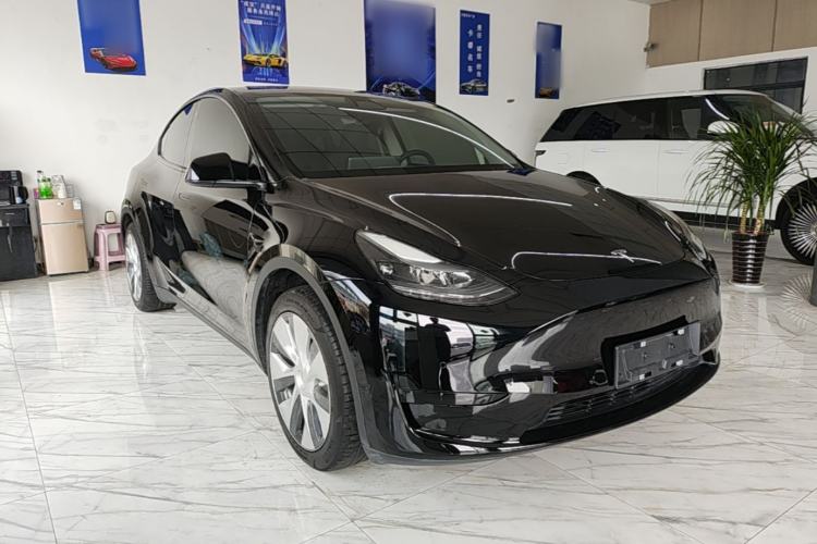 Used Tesla Model Y 2022 Revised Version Rear-Wheel Drive Front Right 45 Deg