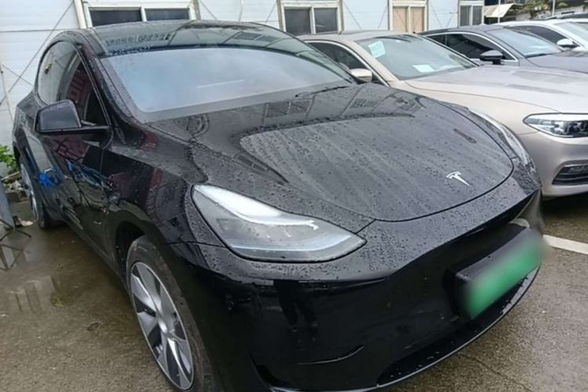 Used Tesla Model Y 2022 Revised Version Rear-Wheel Drive Front Right 45 Deg