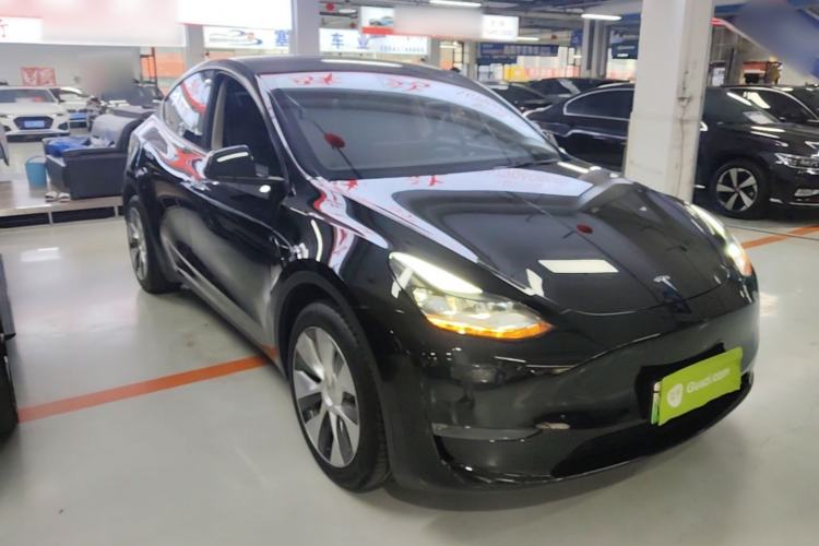 Used Tesla Model Y 2022 Revised Version Long-Range All-Wheel Drive Front Right 45 Deg
