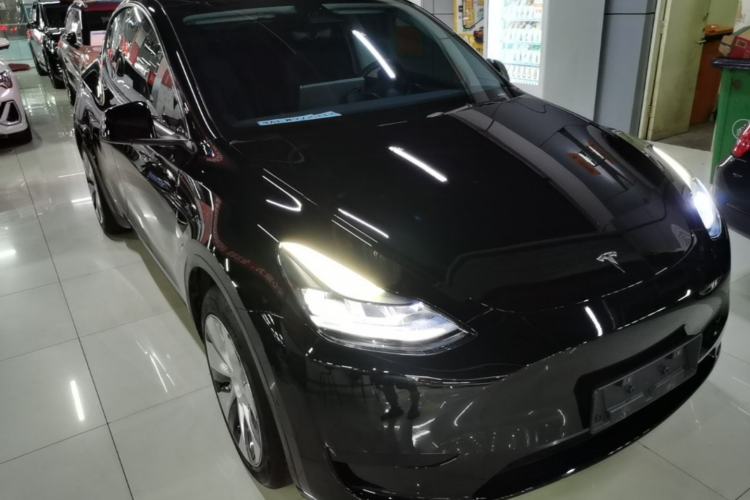 Used Tesla Model Y 2022 Revised Version Rear-Wheel Drive Front Right 45 Deg