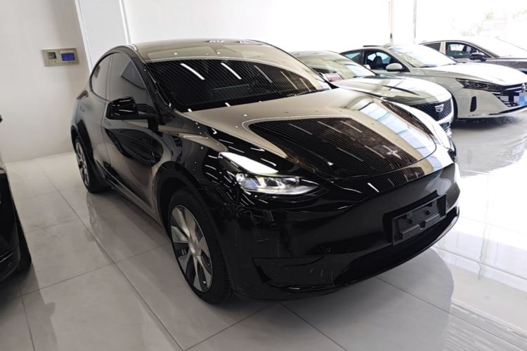 Used Tesla Model Y 2022 Revised Version Rear-Wheel Drive Front Right 45 Deg