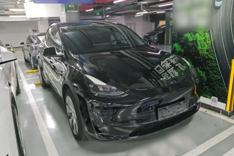Used Tesla Model Y 2022 Revised Version Rear-Wheel Drive Front Right 45 Deg
