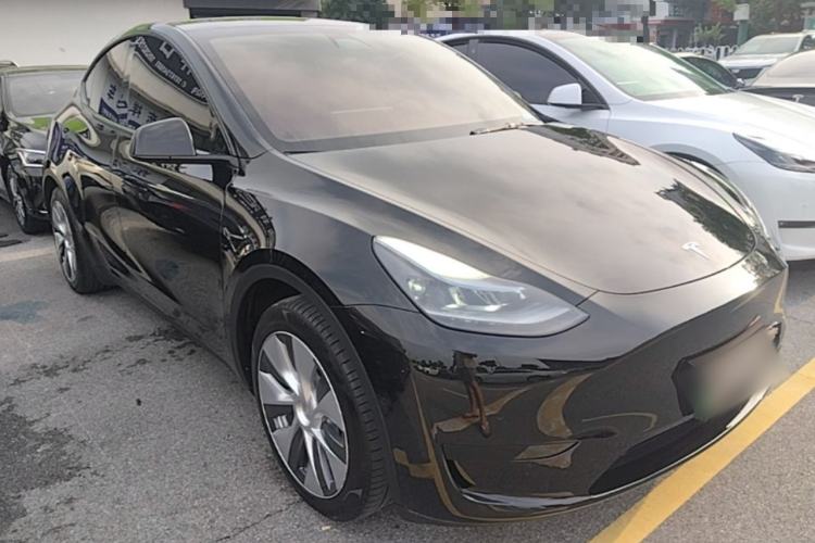 Used Tesla Model Y 2022 Revised Version Rear-Wheel Drive Front Right 45 Deg