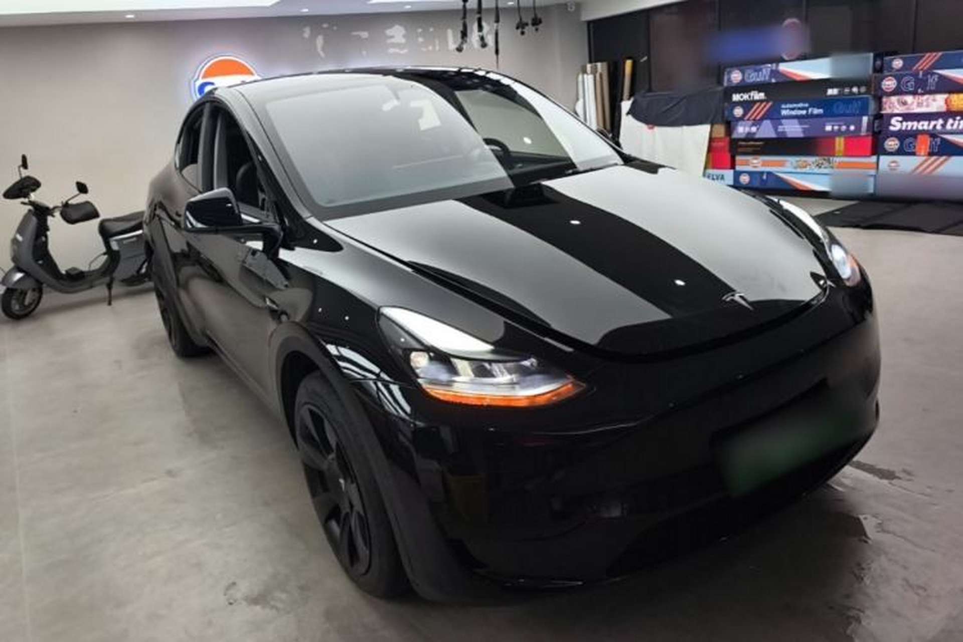 Used Tesla Model Y 2022 Revised Version Rear-Wheel Drive Front Right 45 Deg