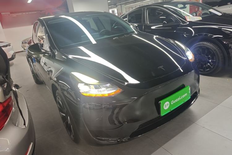 Used Tesla Model Y 2022 Revised Version Rear-Wheel Drive Front Right 45 Deg
