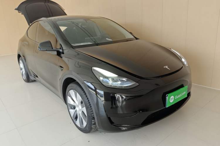 Used Tesla Model Y 2022 Revised Version Rear-Wheel Drive Front Right 45 Deg