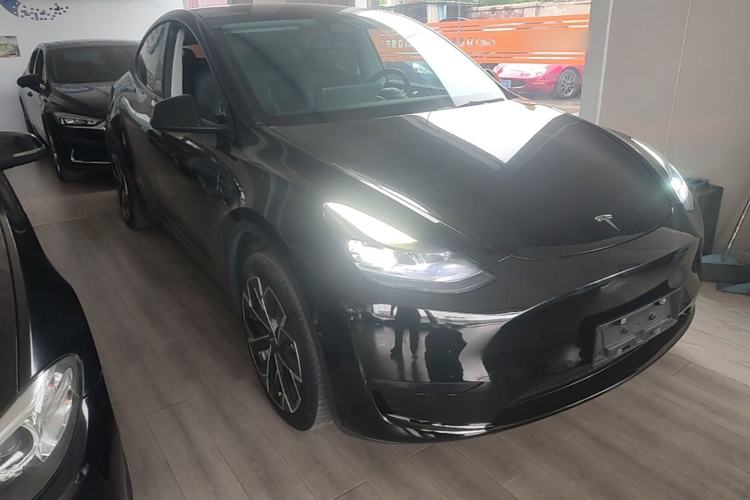 Used Tesla Model Y 2022 Revised Version Rear-Wheel Drive Front Right 45 Deg