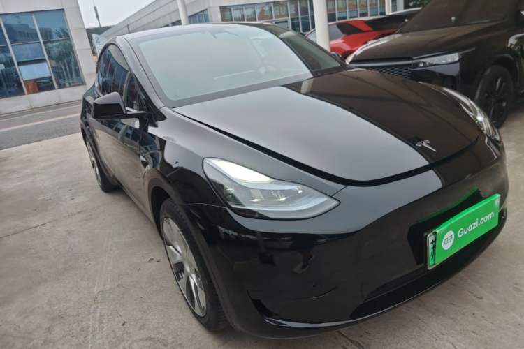 Used Tesla Model Y 2022 Revised Version Rear-Wheel Drive Front Right 45 Deg