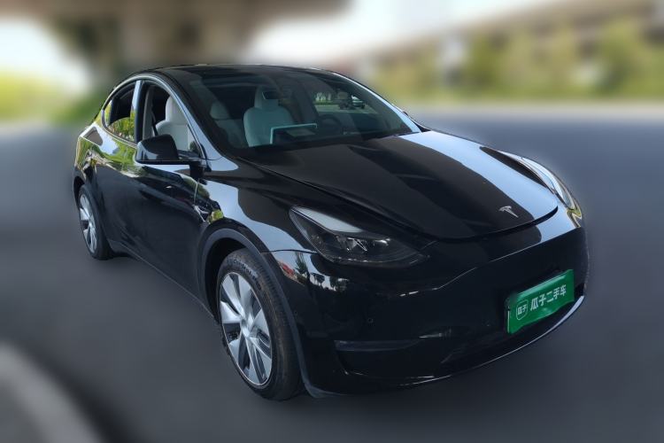 Used Tesla Model Y 2022 Revised Version Long-Range All-Wheel Drive Front Right 45 Deg