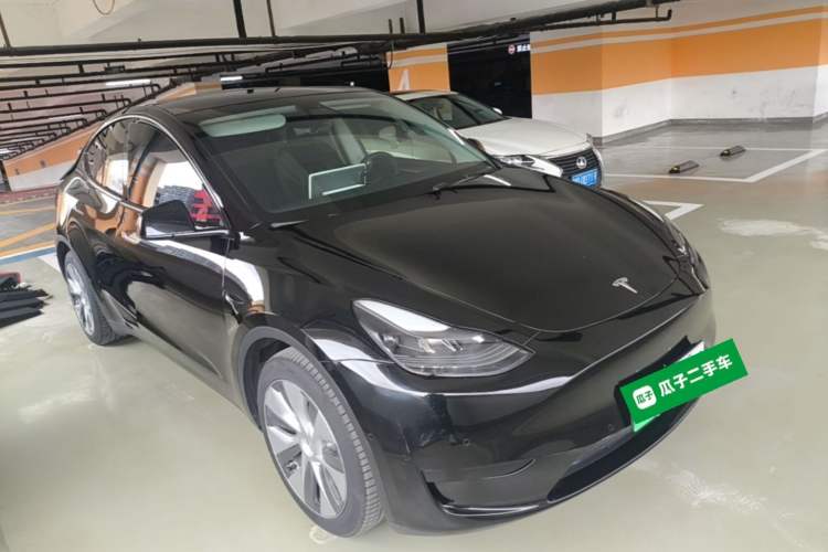 Used Tesla Model Y 2022 Revised Version Rear-Wheel Drive Front Right 45 Deg