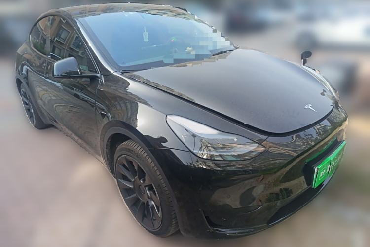 Used Tesla Model Y 2022 Rear-Wheel-Drive Version Front Right 45 Deg