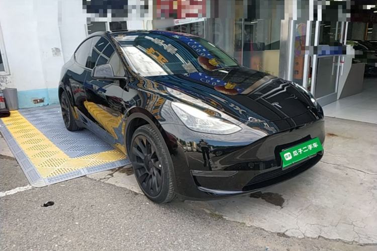 Used Tesla Model Y 2022 Revised Version Long-Range All-Wheel Drive Front Right 45 Deg