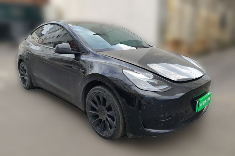 Used Tesla Model Y 2022 Rear-Wheel-Drive Version Front Right 45 Deg