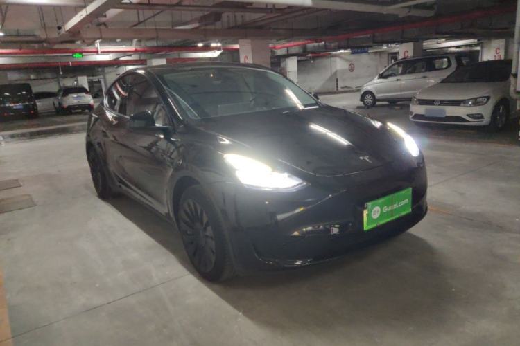 Used Tesla Model Y 2022 Revised Version Rear-Wheel Drive Front Right 45 Deg