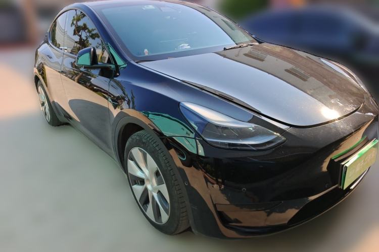 Used Tesla Model Y 2022 Revised Version Rear-Wheel Drive Front Right 45 Deg