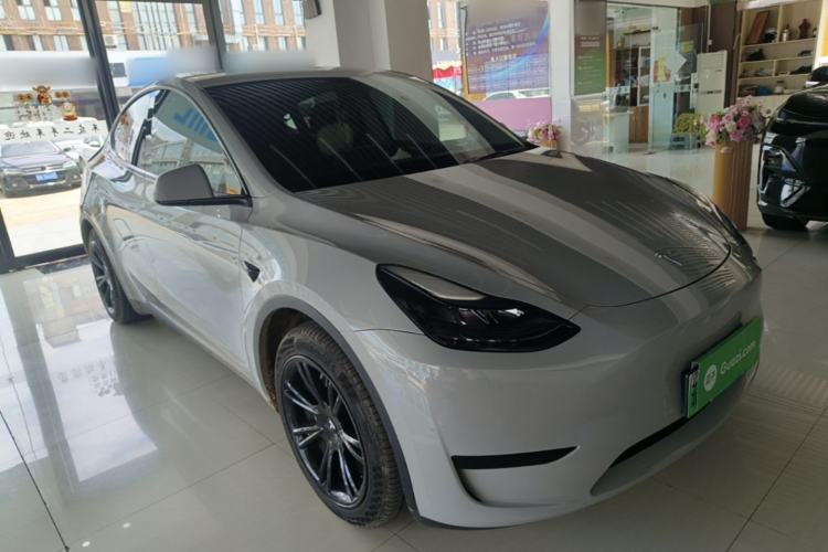 Used Tesla Model Y 2022 Revised Version Rear-Wheel Drive Front Right 45 Deg